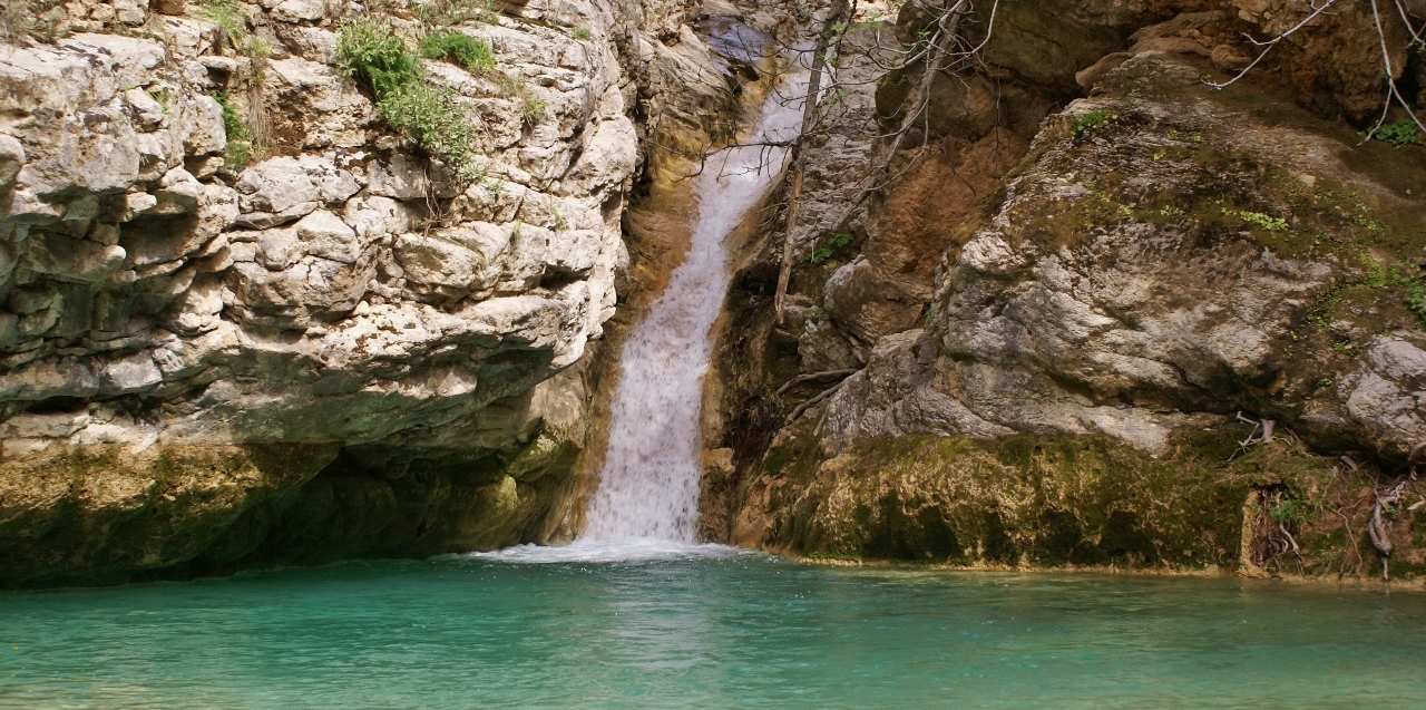Kythira het eiland - de watervallen van Mylopotamos